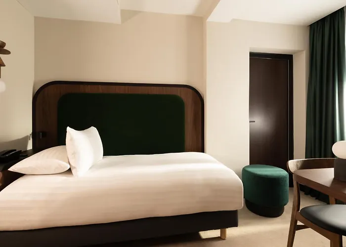 Hotel Le Richemont Paris